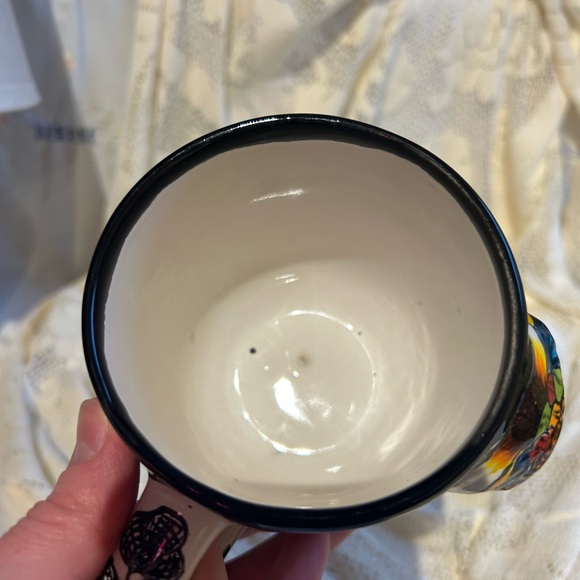 Talavera black and white pottery mug made In Mexico Signed Gerardo Garcia - Picture 4 of 4